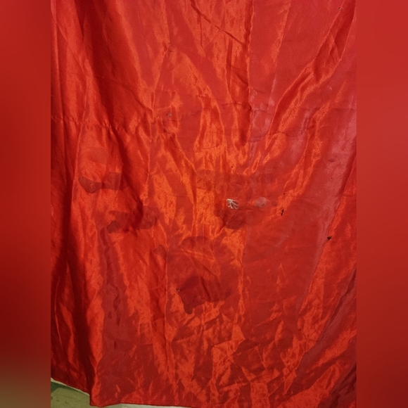 Vintage Red Silky Satiny Fabric - Picture 7 of 8